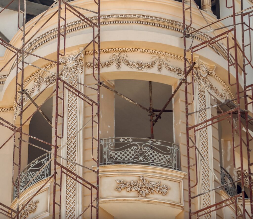 مقاول معماري قصور مقاول معماري فلل مقاول معماري عمائر مقاول بناء عضم مقاول تشطيب وترميم مقاول بريكاست مقاول لياسة مقاول عضم مقاول بلاط وبورسلين ورخام مقاول دهان وصبغ مقاول كهربا وسباكة مقاول عزل